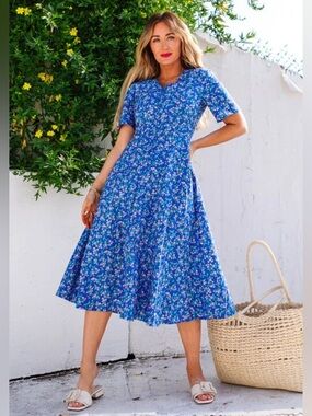 Ivy City Co Blue Floral Midi Dress
